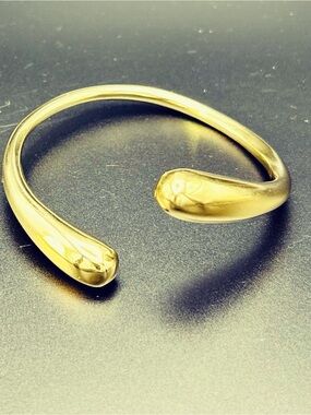 Brand new BraSs Open Cuff Bracelet